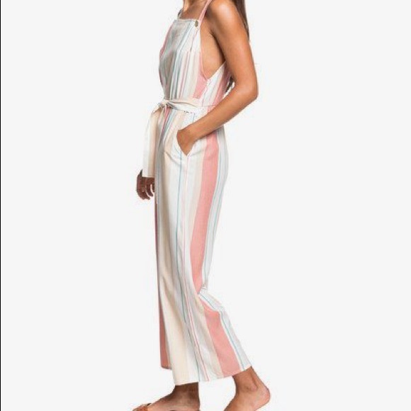 🔶🔸ROXY FROM THE CLOUDS STRAPPY JUMPSUIT🔸🔶 - Picture 3 of 12